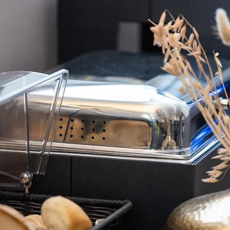 The Cross Отель