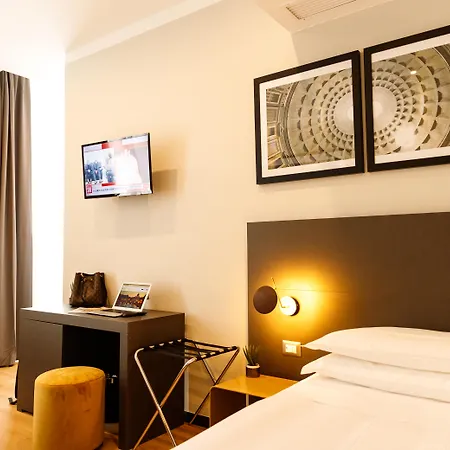Otel The Cross Roma