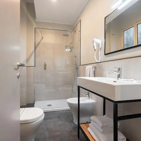 Hotel The Cross 3*