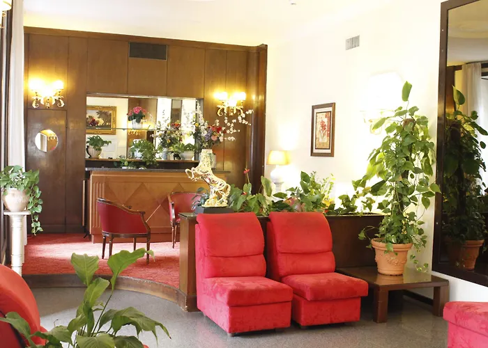 The Cross Hotel Roma