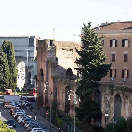 Hotel The Cross Roma